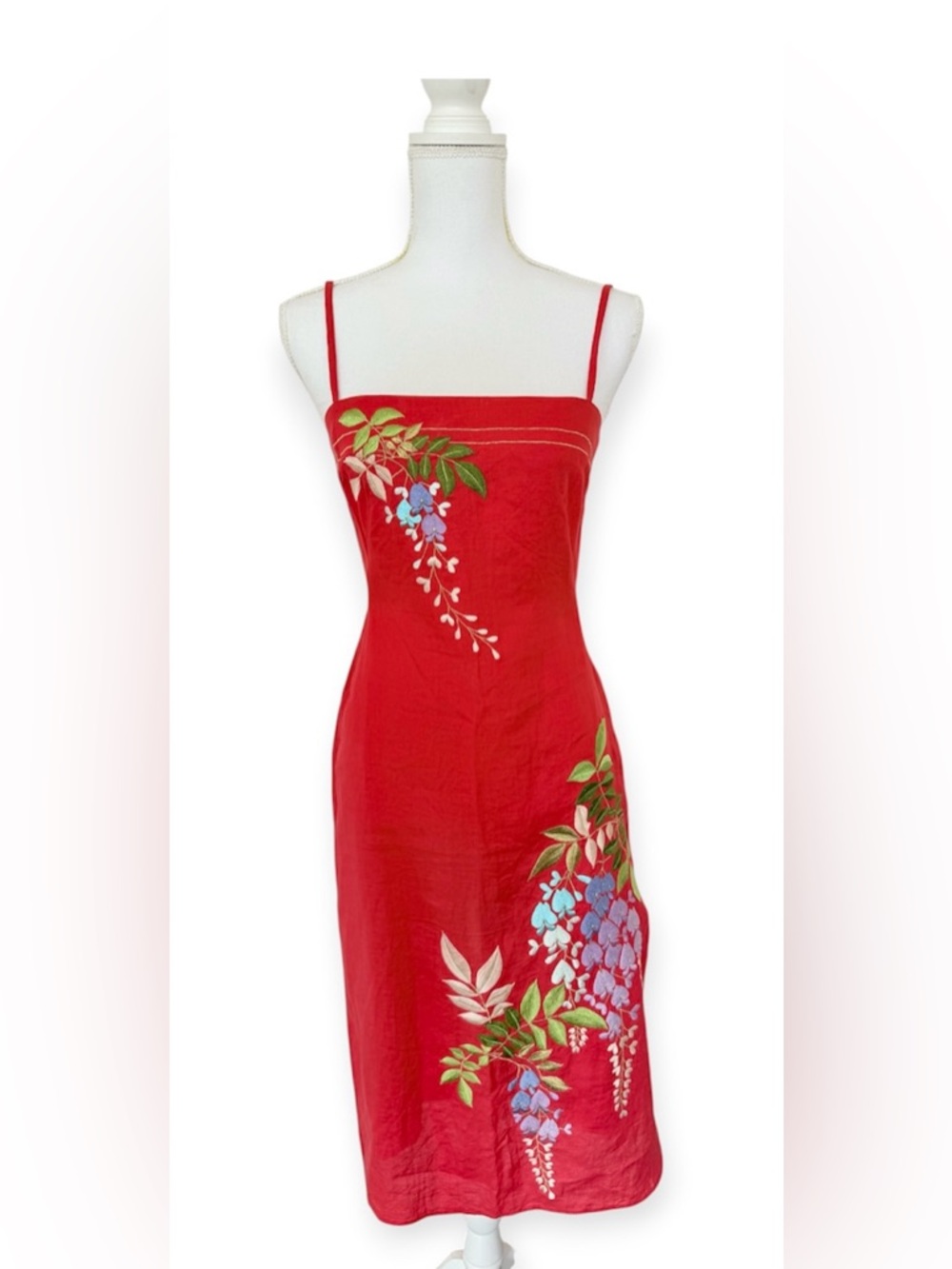 French Connection
Vineyard Embroidered
Sundress Red Ramie Size
S